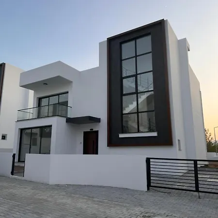 Villa Gracevilla Kyrenia (Northern Cyprus)